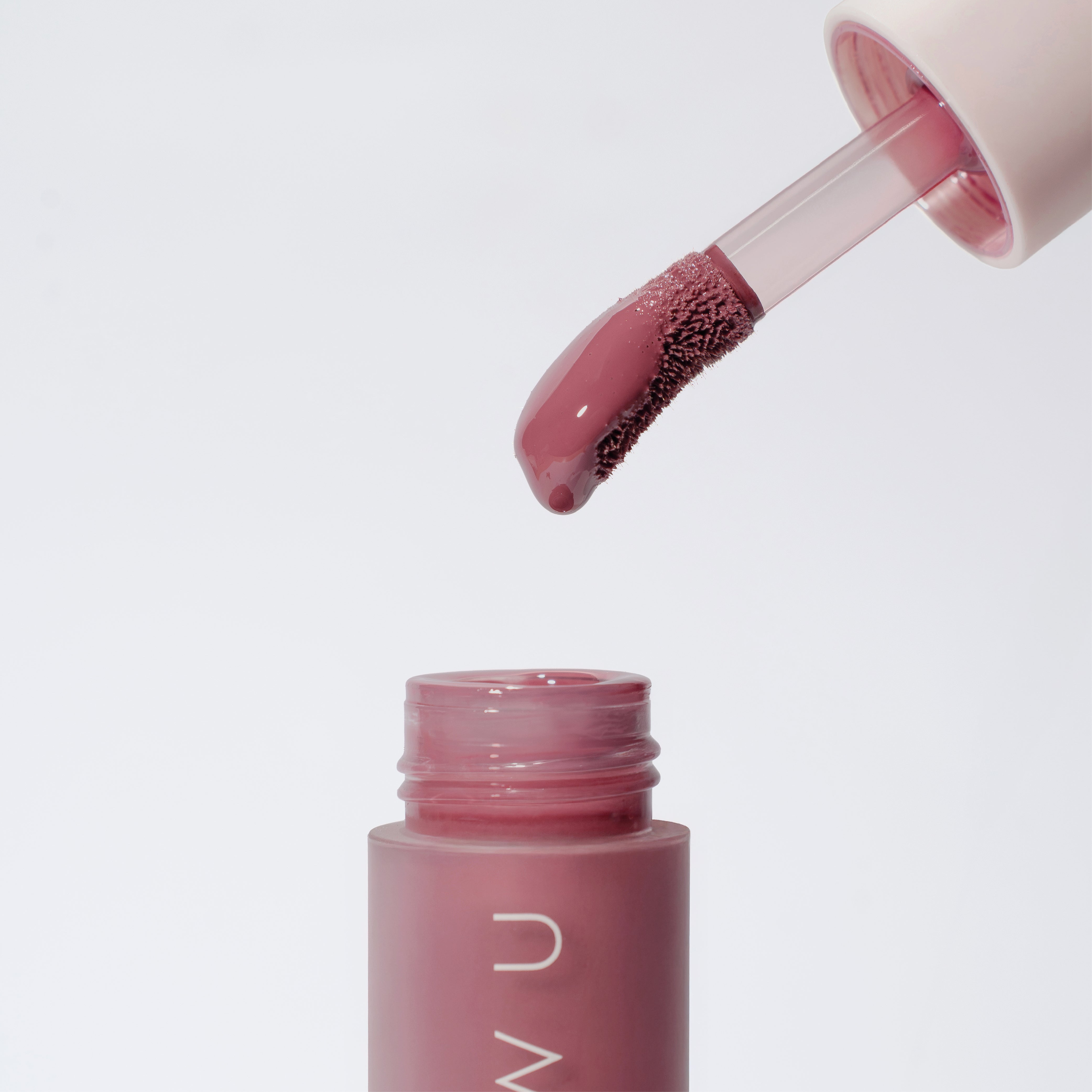 Essential Lip Oil