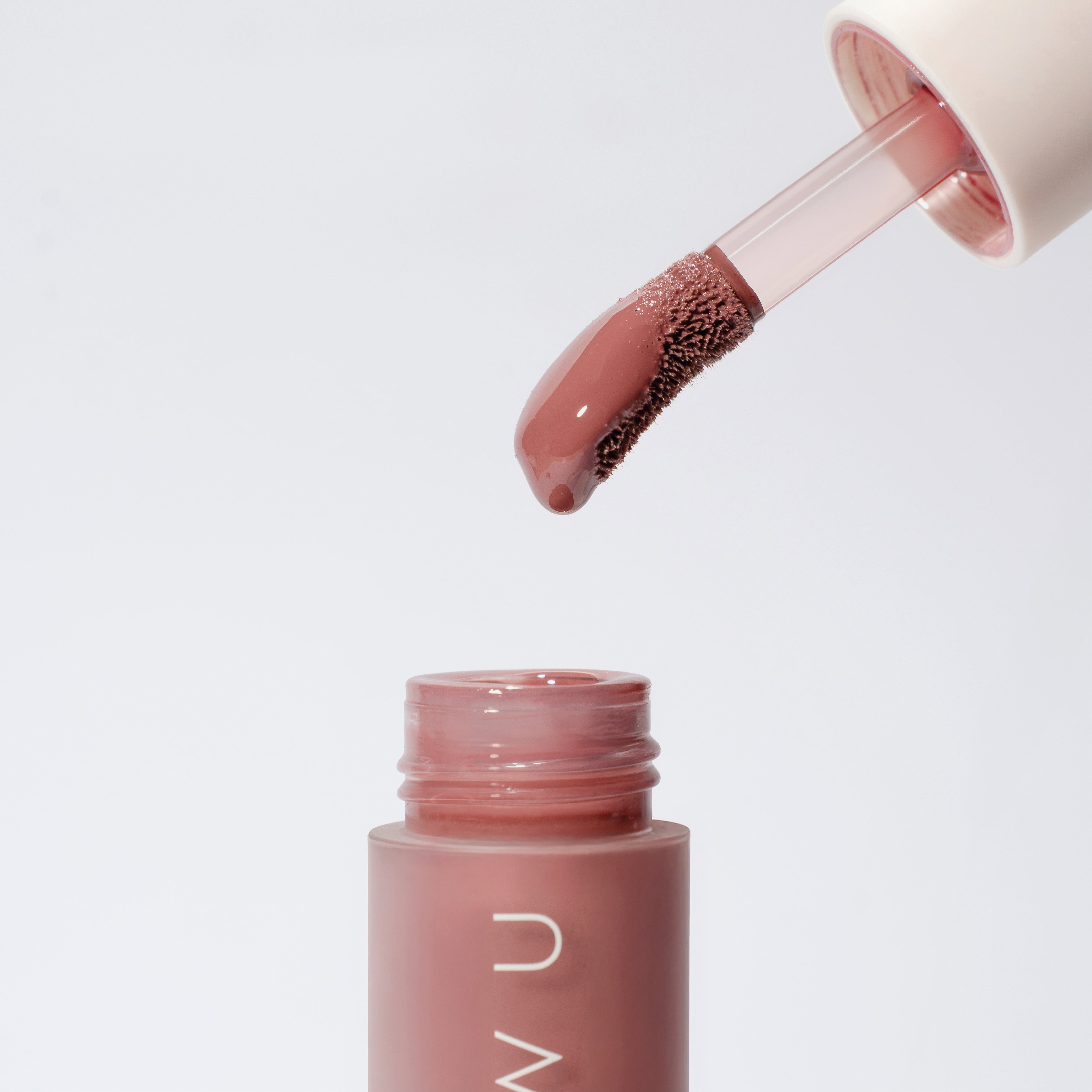 Essential Lip Oil
